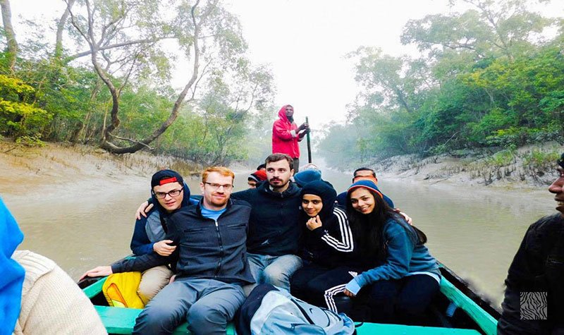 After-the-Silent-Boat-Trip-in-to-the-Creeks-(Sundarbans)-01 (1)