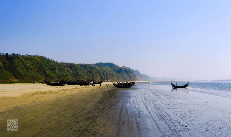 Beach-in-Morning-at-Cox's-Bazar-(Cox's-Bazar)